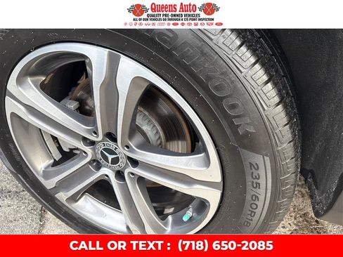 Used 2019 Mercedes-Benz GLC 300 GLC 300 4MATIC SUV w/ Premium Package image 32