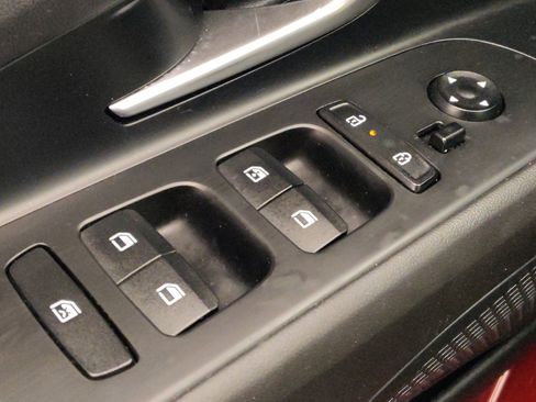 Used 2024 Hyundai Elantra SEL w/ Convenience Package FWD image 27