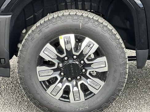 New 2026 GMC Sierra 3500 Denali w/ Denali Reserve Package image 29