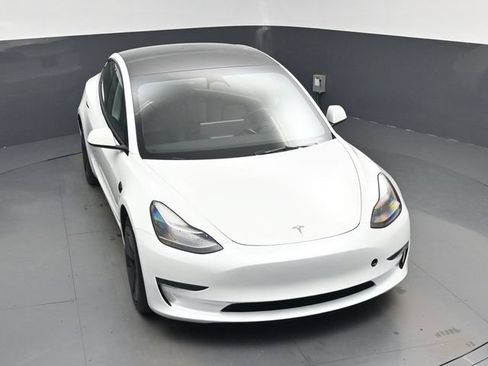 Used 2023 Tesla Model 3 Standard Range RWD image 26