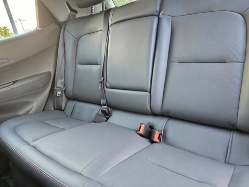 Used 2020 Chevrolet Bolt Premier w/ Infotainment Package FWD image 20