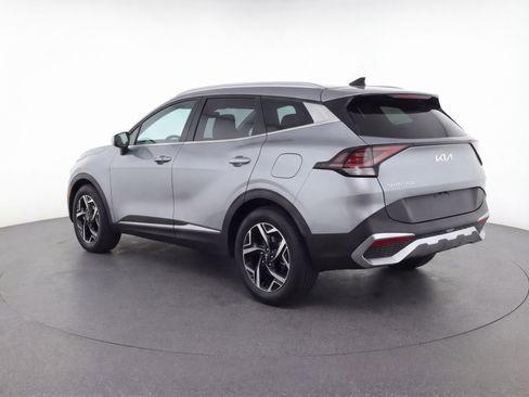 Used 2025 Kia Sportage LX FWD image 6