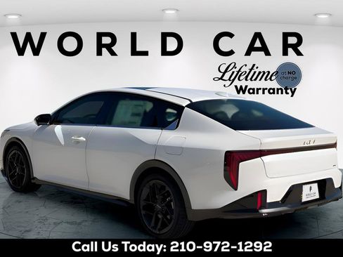 New 2025 Kia K4 GT-Line Turbo image 5