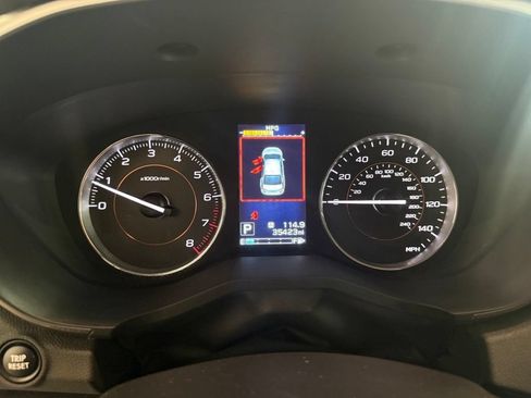 Used 2019 Subaru Crosstrek 2.0i Limited w/ Moonroof Package w/Navigation AWD/4WD image 11