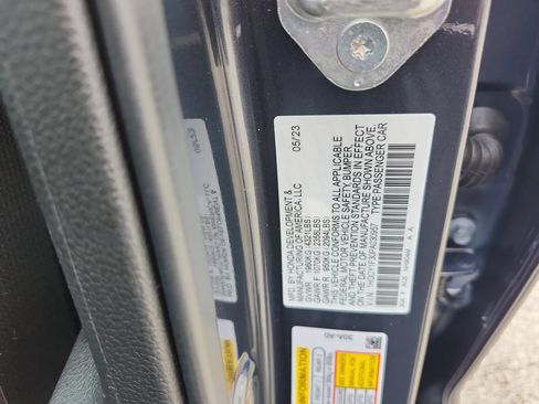 Certified 2023 Honda Accord EX image 33