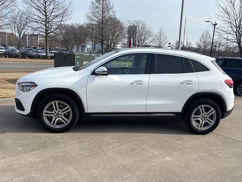 Used 2021 Mercedes-Benz GLA 250 4MATIC image 11