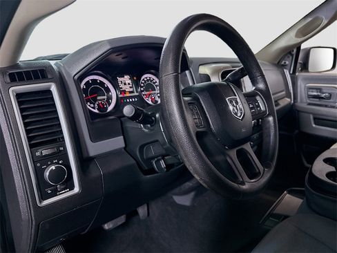 Used 2017 RAM 2500 SLT image 10