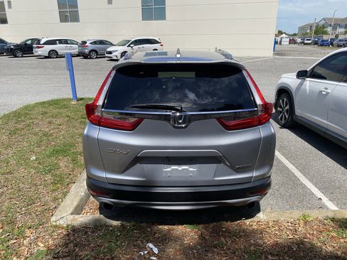 Used 2019 Honda CR-V Touring image 9