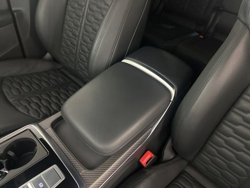 Used 2023 Audi RS Q8 image 23