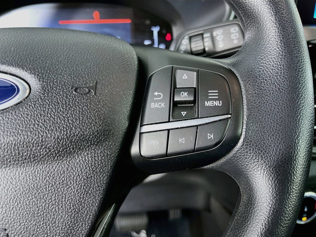 Used 2025 Ford Escape Active FWD image 15