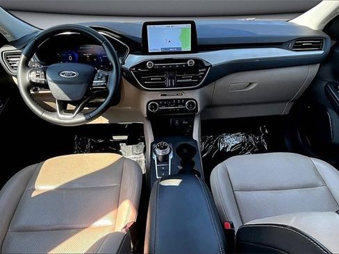 Used 2022 Ford Escape SEL w/ Technology Package image 7