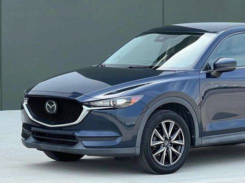 Used 2018 MAZDA CX-5 Touring FWD image 28