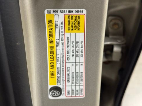 Used 2013 Cadillac XTS Luxury w/ Driver Awareness Package image 28