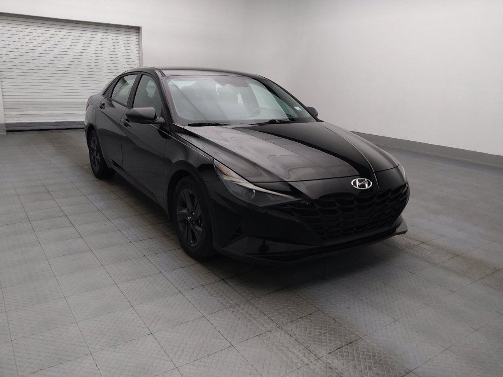 Used 2023 Hyundai Elantra SEL FWD image 13