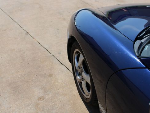 Used 2003 Porsche Boxster RWD image 38