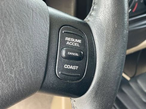 Used 2002 Jeep Wrangler Sahara image 13