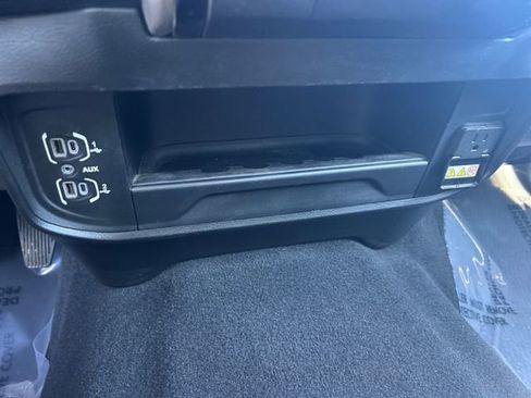 Used 2024 RAM 2500 Laramie image 22