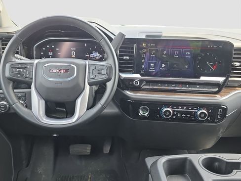 Used 2024 GMC Sierra 1500 Elevation AWD/4WD image 13