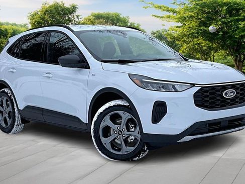 New 2026 Ford Escape ST-Line w/ Tech Pack #1 AWD/4WD image 1