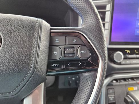 Used 2022 Toyota Tundra Platinum image 25