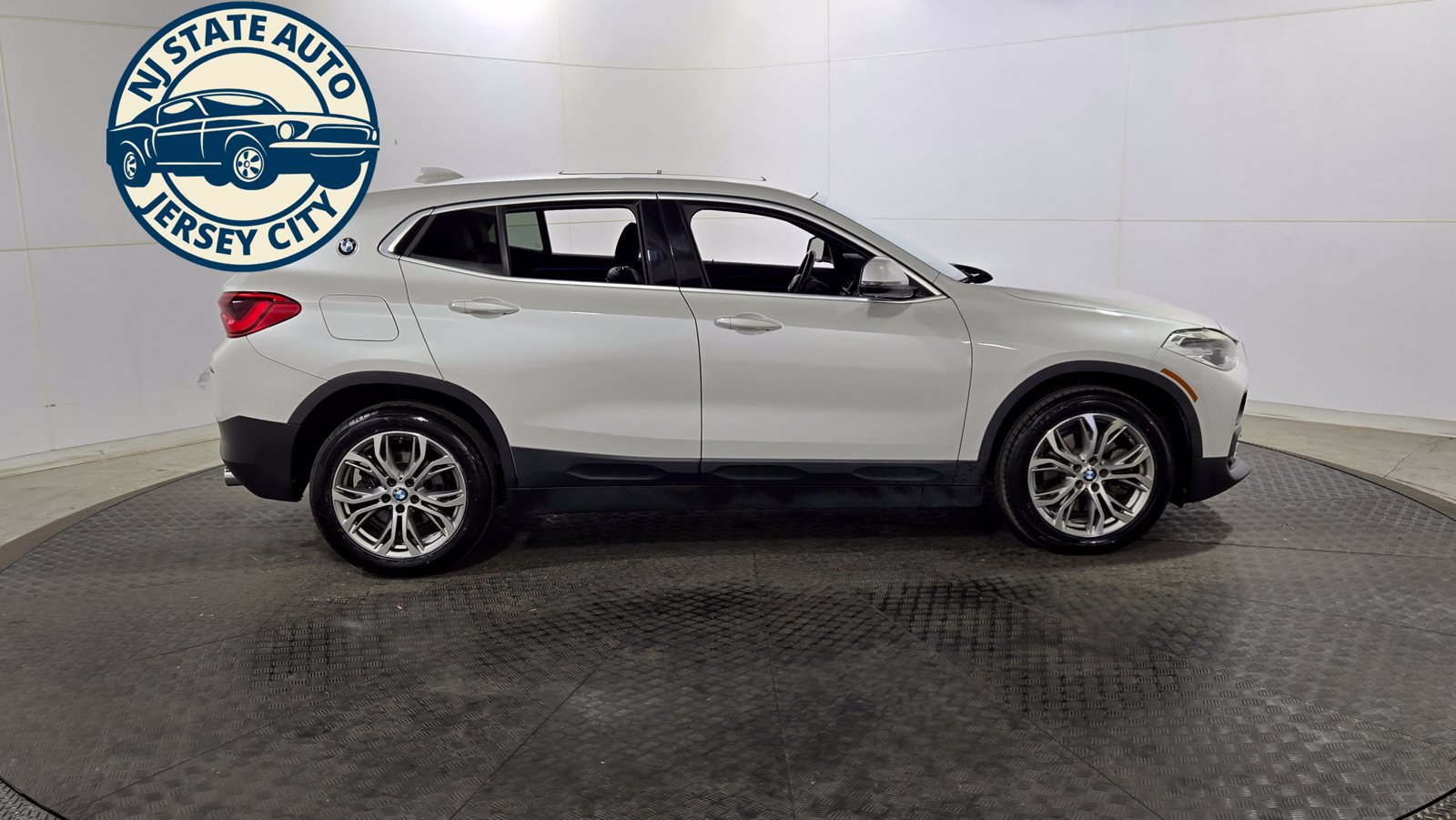 Used 2019 BMW X2 xDrive28i w/ Convenience Package AWD/4WD image 8