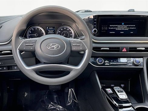 Used 2023 Hyundai Sonata SEL w/ Cargo Package image 5