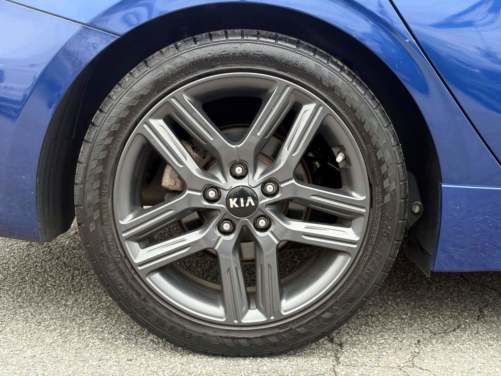 Certified 2021 Kia Forte GT-Line w/ GT-Line Premium Package FWD image 32