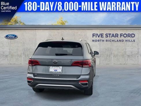Used 2023 Volkswagen Taos SE w/ Panoramic Sunroof Package image 9
