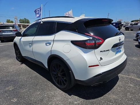 Used 2023 Nissan Murano SV w/ SV Midnight Edition Package FWD image 4