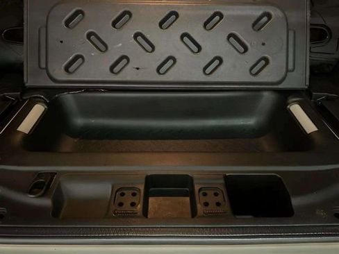 Used 2018 Jeep Wrangler Unlimited Sport S image 71