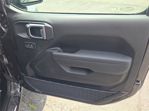 New 2025 Jeep Wrangler Sport S image 6