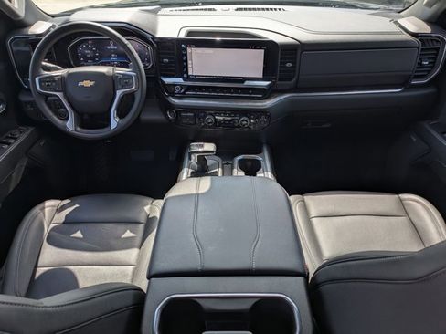 Used 2024 Chevrolet Silverado 1500 LTZ AWD/4WD image 17