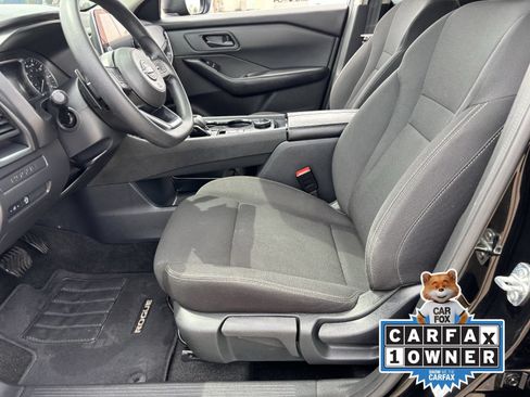 Used 2024 Nissan Rogue S AWD/4WD image 19