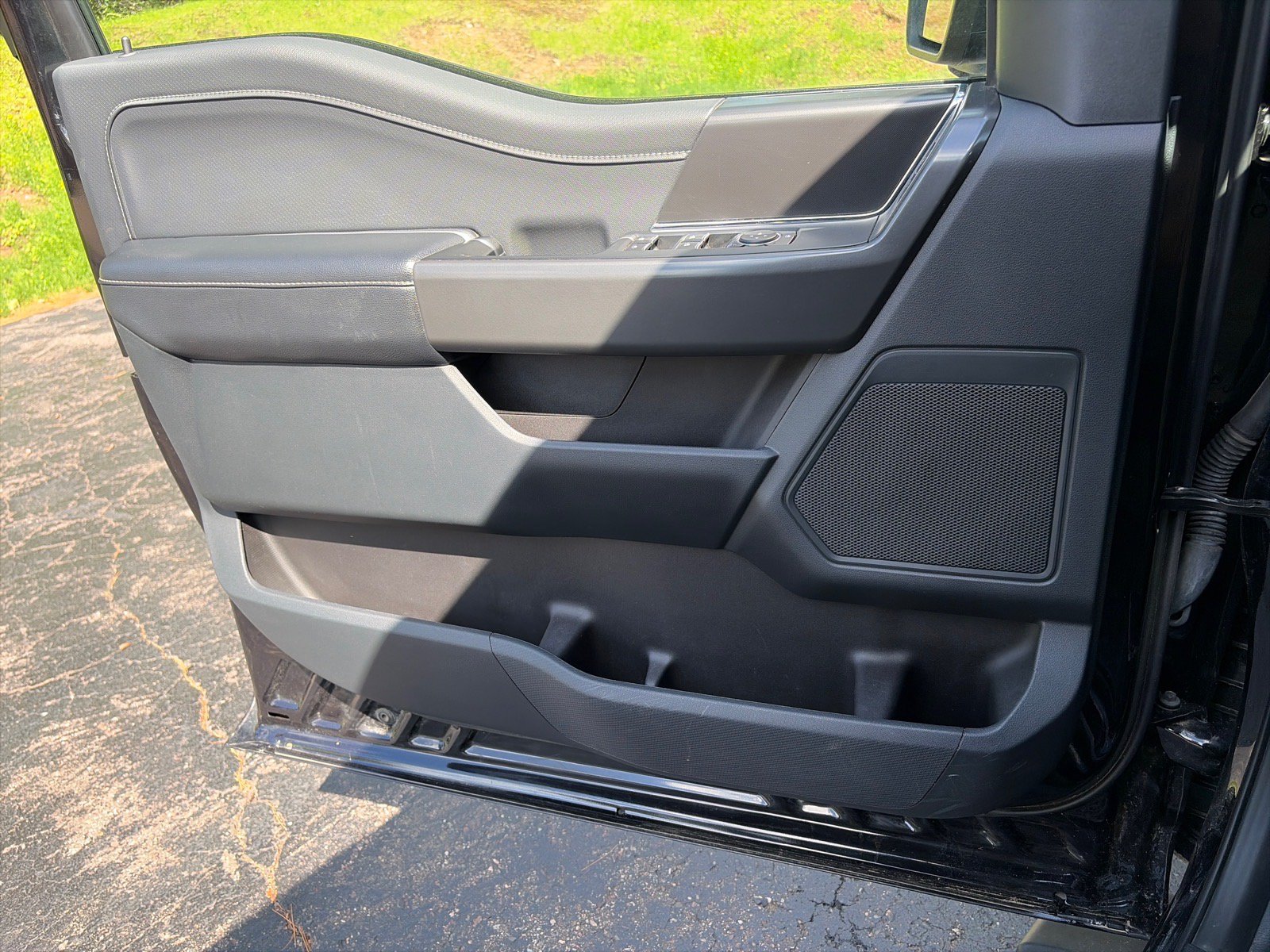 Used 2024 Ford F150 XLT w/ Equipment Group 302A MID AWD/4WD image 14