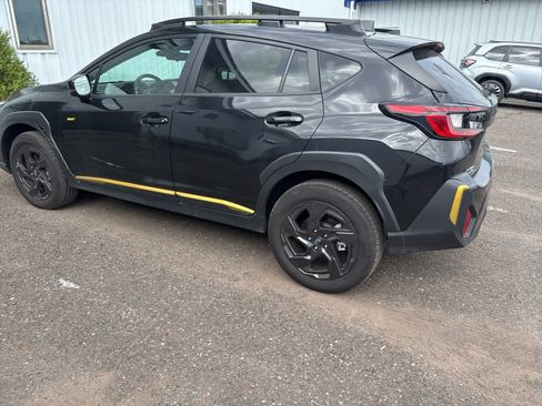 Used 2025 Subaru Crosstrek 2.5i Sport AWD/4WD image 8