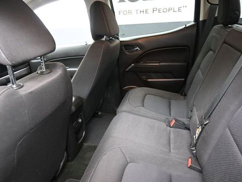 Used 2016 Chevrolet Colorado LT w/ LT Convenience Package image 22