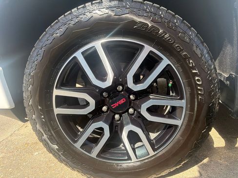 Used 2021 GMC Sierra 1500 AT4 AWD/4WD image 7