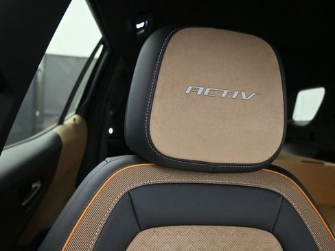 New 2026 Chevrolet Equinox ACTIV AWD/4WD image 19