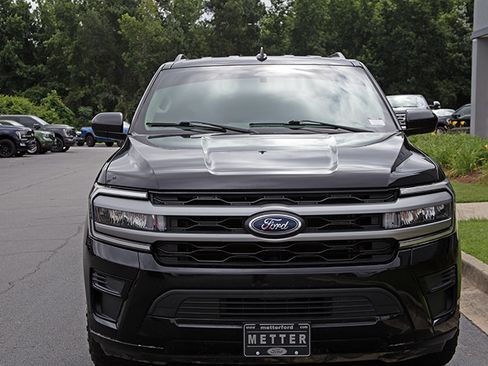 Used 2022 Ford Expedition XLT RWD image 12