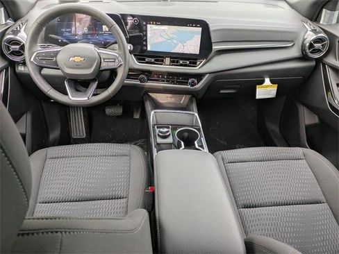 New 2026 Chevrolet Equinox LT image 25