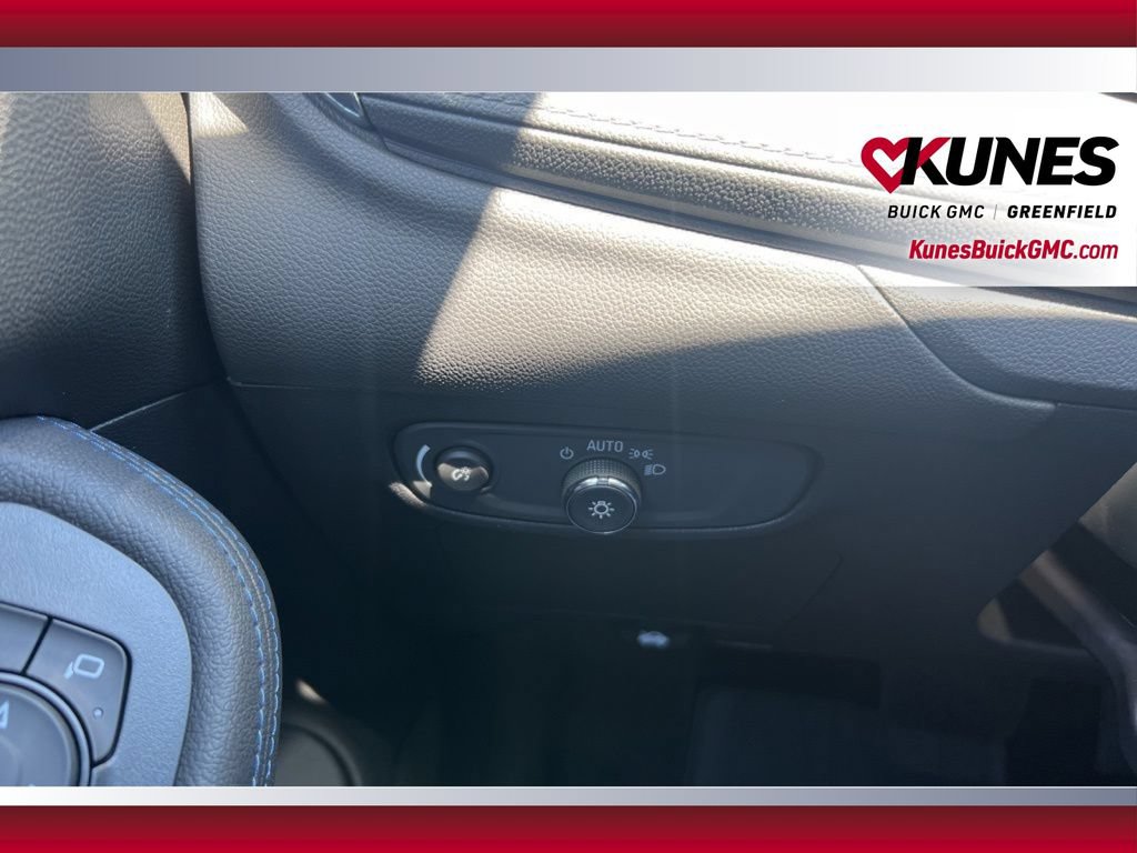 New 2026 Buick Encore GX Sport Touring w/ Comfort Package AWD/4WD image 22