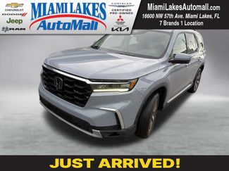 Used 2023 Honda Pilot Touring video 1