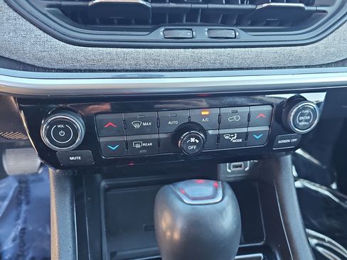 Used 2022 Jeep Compass Latitude w/ Convenience Group image 21