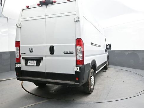 Used 2023 RAM ProMaster 2500 FWD image 6