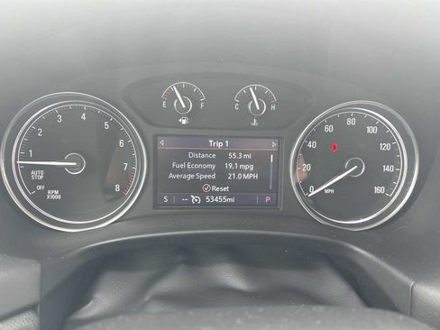Used 2022 Buick Enclave Essence w/ Sport Touring Edition FWD image 12