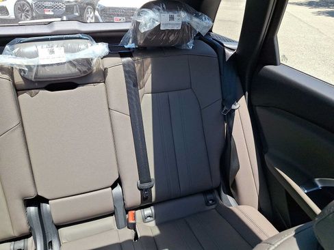 New 2026 Audi Q5 Premium Plus AWD/4WD image 14