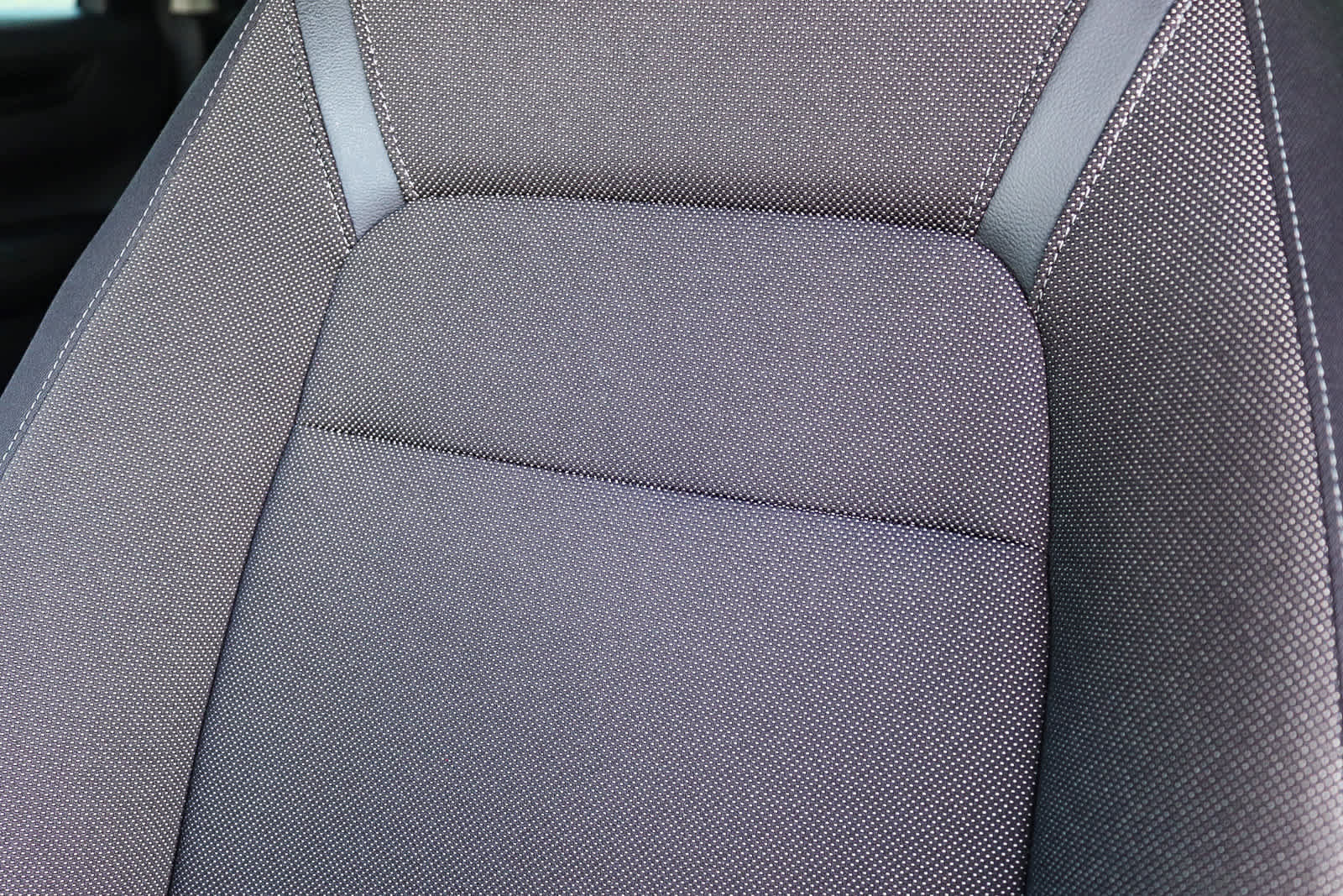 Used 2023 Honda CR-V LX image 22