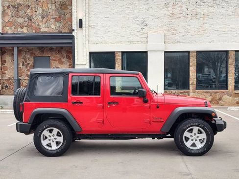 Certified 2018 Jeep Wrangler Unlimited Sport S image 2
