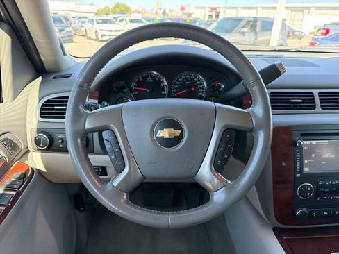 Used 2012 Chevrolet Tahoe LTZ AWD/4WD image 10