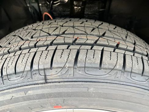 New 2025 Toyota RAV4 XLE image 28